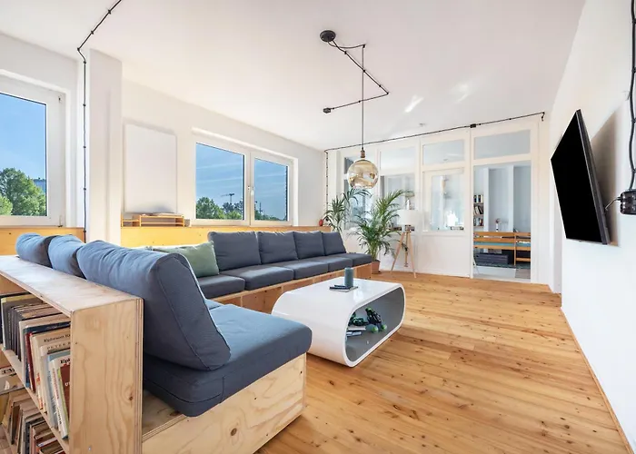Gemütliches Film-loft-atelier *